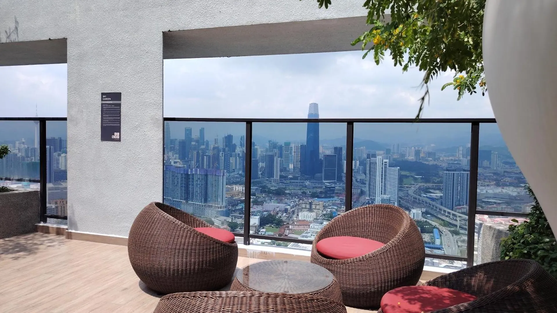 Trion Kl Residence By Sleepy Owl Suites Kuala Lumpur