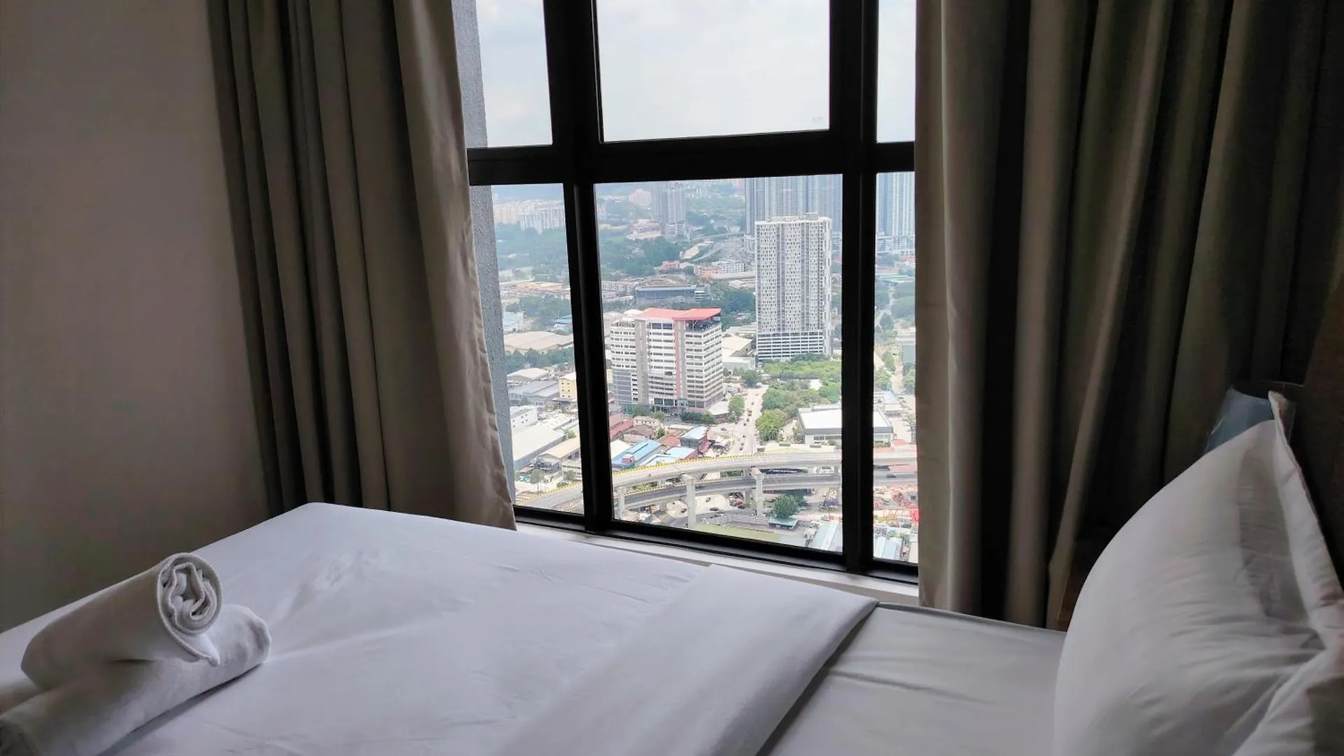 Trion Kl Residence By Sleepy Owl Suites Kuala Lumpur